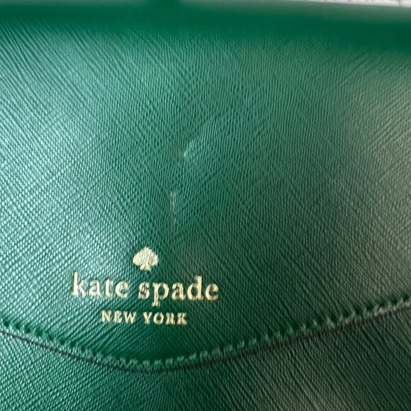 Kate Spade Sadie Envelope Crossbody Purse in green Leather - Picture 2 of 5